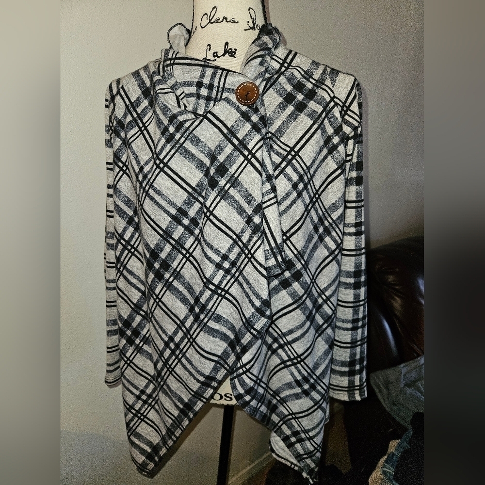 Bobeau Womans Long Sleeve Top Size Xs